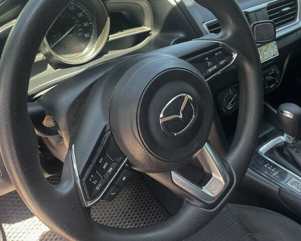 Червоний Мазда 3, об'ємом двигуна 2 л та пробігом 155 тис. км за 11000 $, фото 9 на Automoto.ua