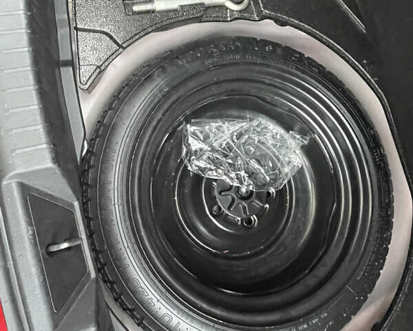 Красный Мазда 3, объемом двигателя 1.5 л и пробегом 125 тыс. км за 13600 $, фото 17 на Automoto.ua