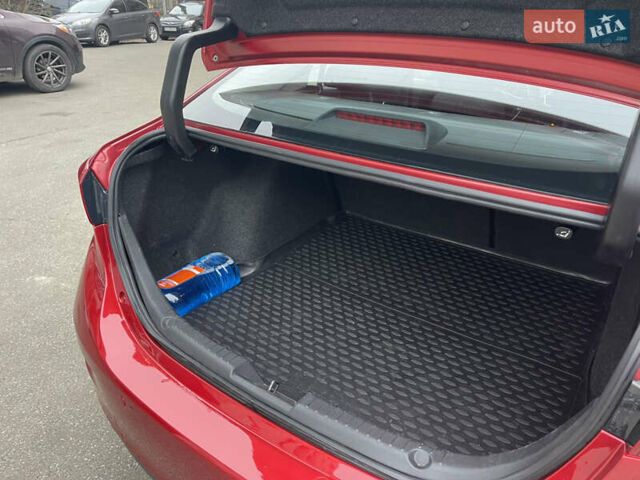 Красный Мазда 3, объемом двигателя 1.5 л и пробегом 125 тыс. км за 13600 $, фото 16 на Automoto.ua