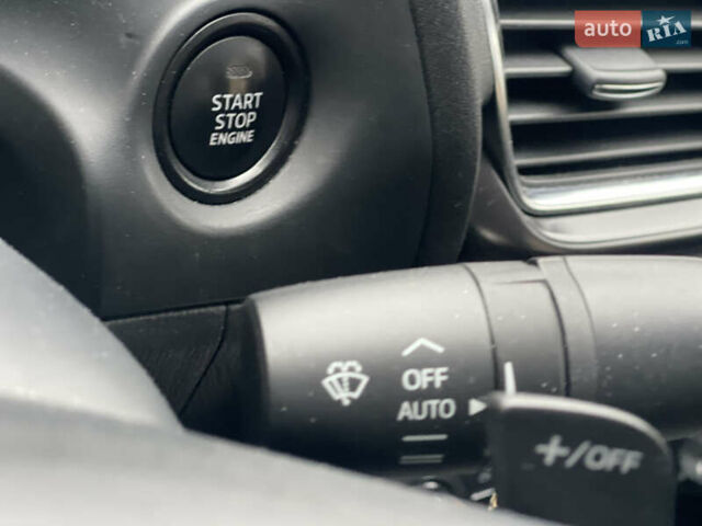 Красный Мазда 3, объемом двигателя 1.5 л и пробегом 125 тыс. км за 13600 $, фото 26 на Automoto.ua