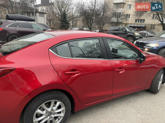 Красный Мазда 3, объемом двигателя 1.5 л и пробегом 125 тыс. км за 13600 $, фото 2 на Automoto.ua