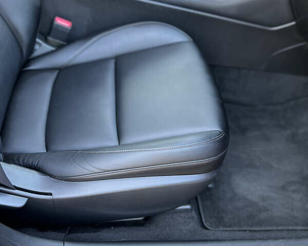 Красный Мазда 3, объемом двигателя 2.49 л и пробегом 66 тыс. км за 17799 $, фото 8 на Automoto.ua