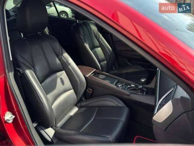 Красный Мазда 3, объемом двигателя 2.5 л и пробегом 70 тыс. км за 13999 $, фото 3 на Automoto.ua