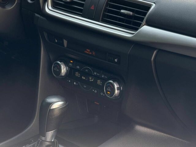 Красный Мазда 3, объемом двигателя 2.5 л и пробегом 69 тыс. км за 13499 $, фото 9 на Automoto.ua