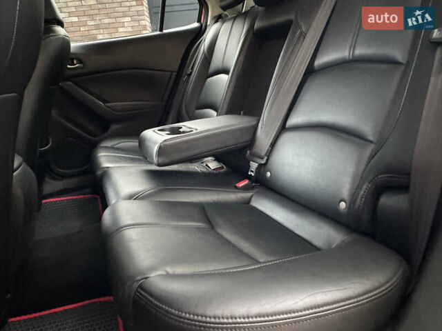 Красный Мазда 3, объемом двигателя 2.5 л и пробегом 180 тыс. км за 13300 $, фото 18 на Automoto.ua