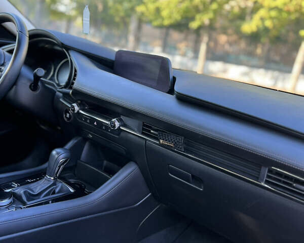 Красный Мазда 3, объемом двигателя 2.49 л и пробегом 66 тыс. км за 17799 $, фото 7 на Automoto.ua