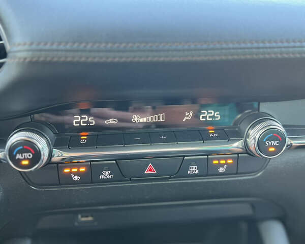 Красный Мазда 3, объемом двигателя 2.49 л и пробегом 66 тыс. км за 17799 $, фото 13 на Automoto.ua