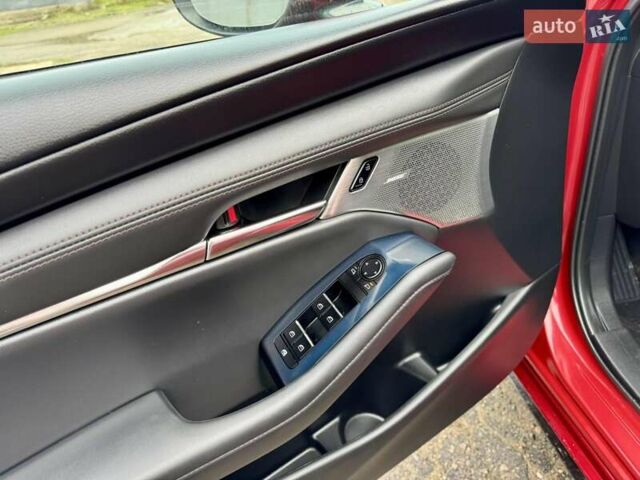 Красный Мазда 3, объемом двигателя 2.49 л и пробегом 101 тыс. км за 15900 $, фото 11 на Automoto.ua