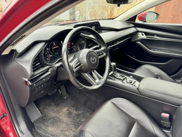 Красный Мазда 3, объемом двигателя 0 л и пробегом 63 тыс. км за 15900 $, фото 6 на Automoto.ua