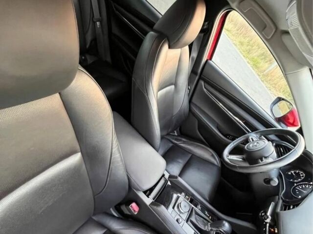 Красный Мазда 3, объемом двигателя 2.5 л и пробегом 69 тыс. км за 9800 $, фото 6 на Automoto.ua