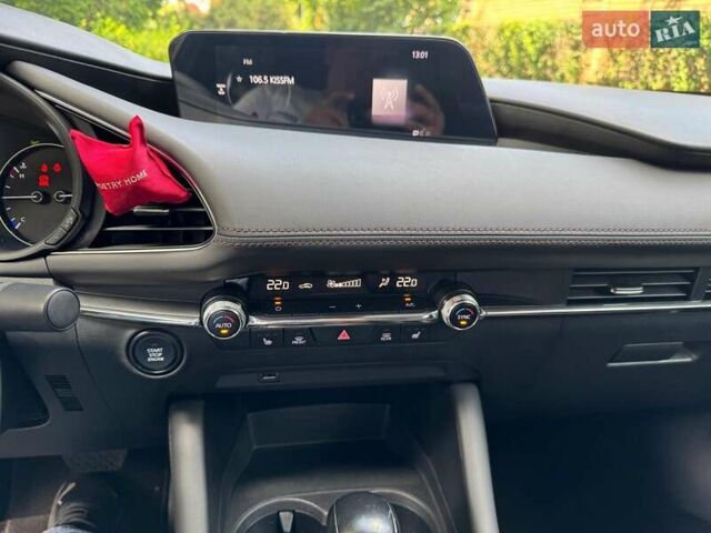 Красный Мазда 3, объемом двигателя 2.5 л и пробегом 112 тыс. км за 19990 $, фото 15 на Automoto.ua