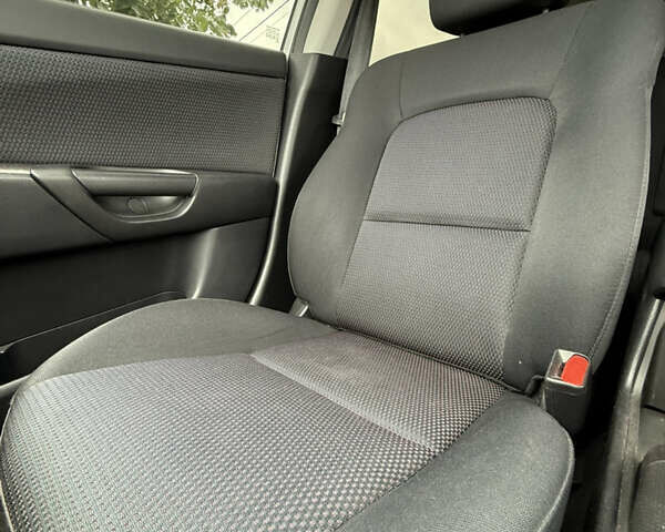 Мазда 3, объемом двигателя 1.6 л и пробегом 233 тыс. км за 5300 $, фото 12 на Automoto.ua