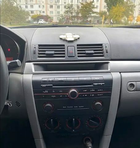 Мазда 3, об'ємом двигуна 1.6 л та пробігом 341 тис. км за 3500 $, фото 1 на Automoto.ua