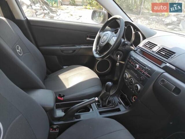 Мазда 3, объемом двигателя 1.6 л и пробегом 250 тыс. км за 5300 $, фото 3 на Automoto.ua