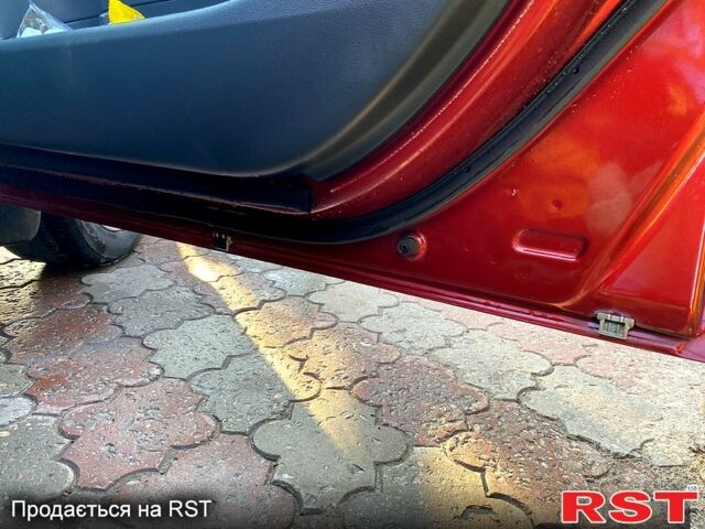 Мазда 3, объемом двигателя 1.6 л и пробегом 190 тыс. км за 4700 $, фото 6 на Automoto.ua