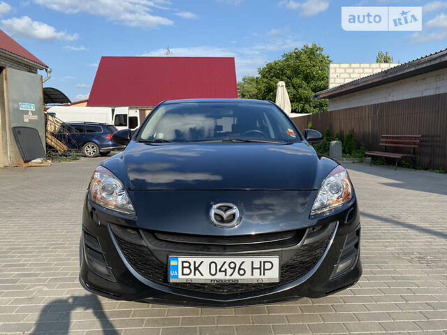 Мазда 3, объемом двигателя 2 л и пробегом 177 тыс. км за 7649 $, фото 1 на Automoto.ua