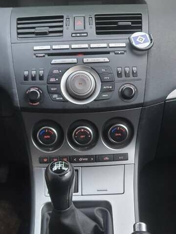Мазда 3, объемом двигателя 0 л и пробегом 160 тыс. км за 6999 $, фото 21 на Automoto.ua