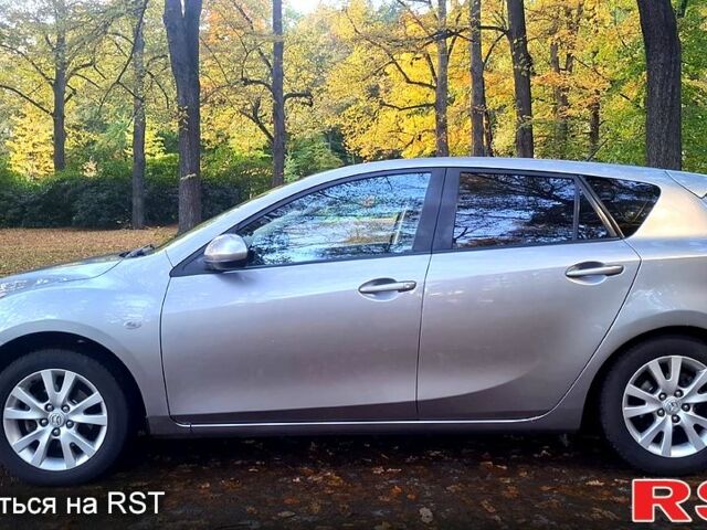 Мазда 3, объемом двигателя 1.6 л и пробегом 203 тыс. км за 5500 $, фото 2 на Automoto.ua