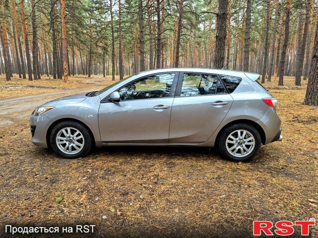Мазда 3, объемом двигателя 1.6 л и пробегом 194 тыс. км за 7500 $, фото 3 на Automoto.ua