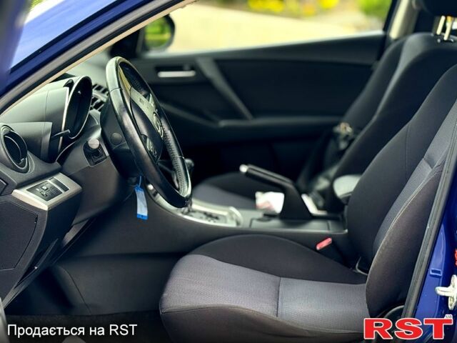 Мазда 3, об'ємом двигуна 2 л та пробігом 232 тис. км за 7999 $, фото 5 на Automoto.ua