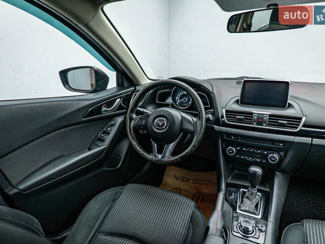 Мазда 3, объемом двигателя 1.5 л и пробегом 215 тыс. км за 11564 $, фото 10 на Automoto.ua