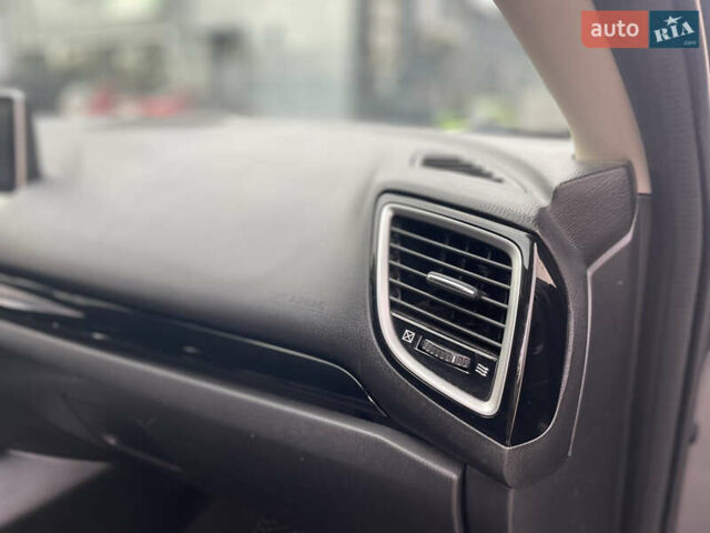 Мазда 3, объемом двигателя 2 л и пробегом 136 тыс. км за 10600 $, фото 11 на Automoto.ua