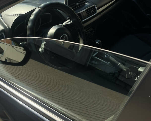 Мазда 3, объемом двигателя 2 л и пробегом 190 тыс. км за 8700 $, фото 11 на Automoto.ua