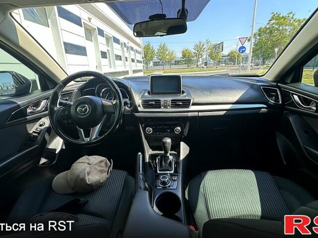 Мазда 3, объемом двигателя 1.5 л и пробегом 74 тыс. км за 12399 $, фото 4 на Automoto.ua