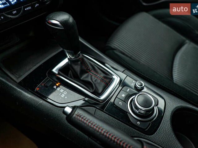 Мазда 3, объемом двигателя 1.5 л и пробегом 215 тыс. км за 11564 $, фото 15 на Automoto.ua