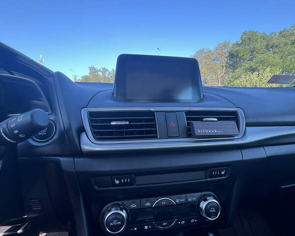 Мазда 3, об'ємом двигуна 2 л та пробігом 147 тис. км за 14500 $, фото 6 на Automoto.ua