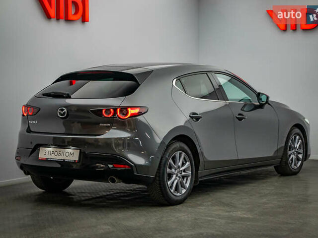 Мазда 3, объемом двигателя 1.5 л и пробегом 87 тыс. км за 17932 $, фото 1 на Automoto.ua