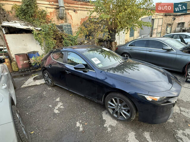 Мазда 3, объемом двигателя 0 л и пробегом 116 тыс. км за 14000 $, фото 2 на Automoto.ua