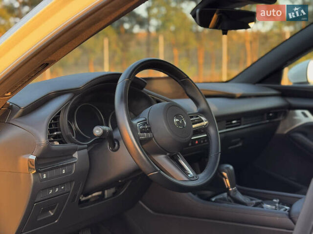 Мазда 3, объемом двигателя 0 л и пробегом 14 тыс. км за 20999 $, фото 21 на Automoto.ua