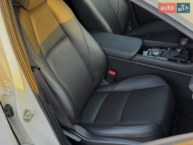 Мазда 3, объемом двигателя 0 л и пробегом 14 тыс. км за 20999 $, фото 19 на Automoto.ua