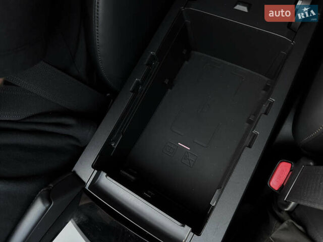 Мазда 3, объемом двигателя 0 л и пробегом 14 тыс. км за 20999 $, фото 26 на Automoto.ua