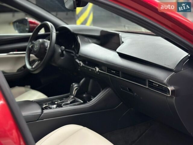 Мазда 3, объемом двигателя 0 л и пробегом 15 тыс. км за 17900 $, фото 9 на Automoto.ua