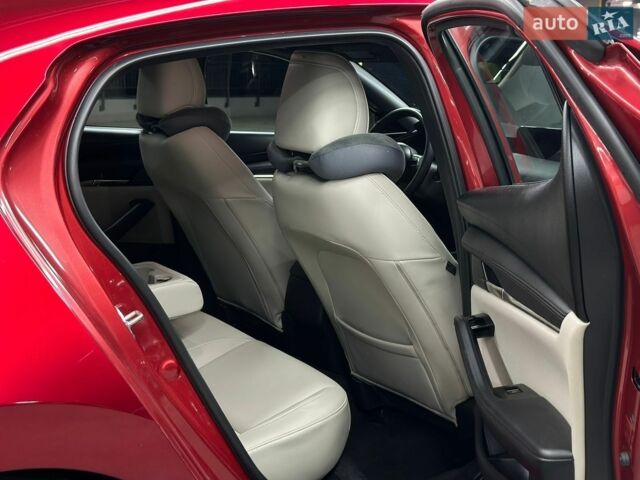 Мазда 3, объемом двигателя 0 л и пробегом 15 тыс. км за 17900 $, фото 10 на Automoto.ua