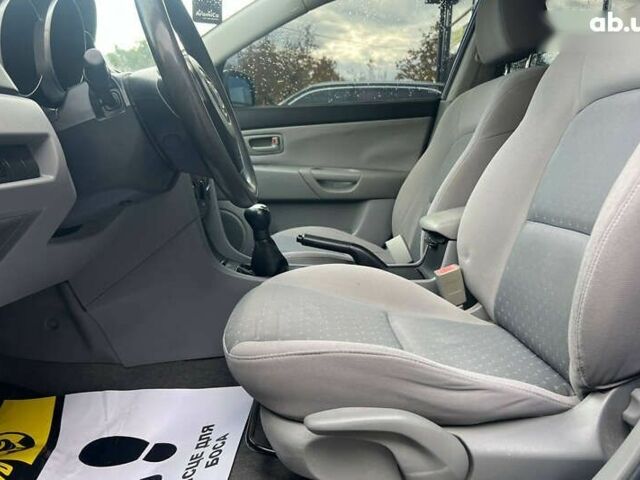 Мазда 3, объемом двигателя 1.4 л и пробегом 182 тыс. км за 3900 $, фото 8 на Automoto.ua