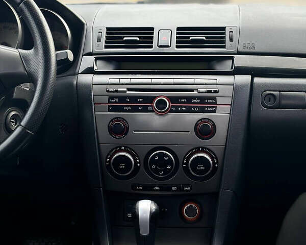 Мазда 3, объемом двигателя 1.6 л и пробегом 275 тыс. км за 5800 $, фото 12 на Automoto.ua