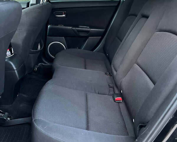Мазда 3, объемом двигателя 2 л и пробегом 196 тыс. км за 5400 $, фото 8 на Automoto.ua