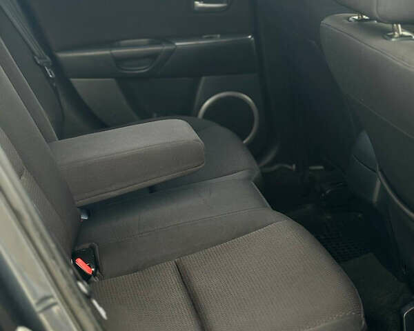 Мазда 3, объемом двигателя 1.6 л и пробегом 275 тыс. км за 5800 $, фото 8 на Automoto.ua