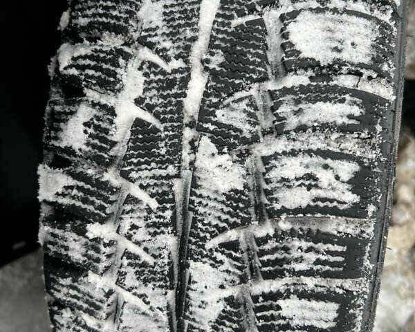 Мазда 3, объемом двигателя 2 л и пробегом 197 тыс. км за 5500 $, фото 9 на Automoto.ua