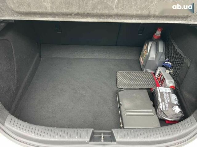 Мазда 3, объемом двигателя 1.6 л и пробегом 199 тыс. км за 4999 $, фото 29 на Automoto.ua