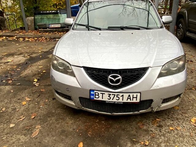 Мазда 3, об'ємом двигуна 1.6 л та пробігом 230 тис. км за 3500 $, фото 5 на Automoto.ua
