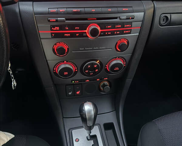 Мазда 3, объемом двигателя 1.6 л и пробегом 202 тыс. км за 7100 $, фото 9 на Automoto.ua