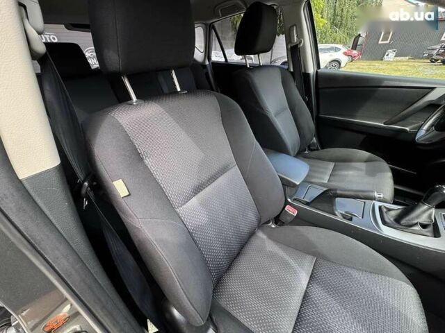 Мазда 3, объемом двигателя 1.6 л и пробегом 234 тыс. км за 6300 $, фото 28 на Automoto.ua