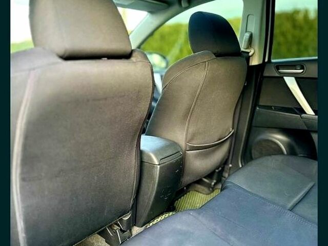 Мазда 3, объемом двигателя 2.5 л и пробегом 280 тыс. км за 7000 $, фото 4 на Automoto.ua
