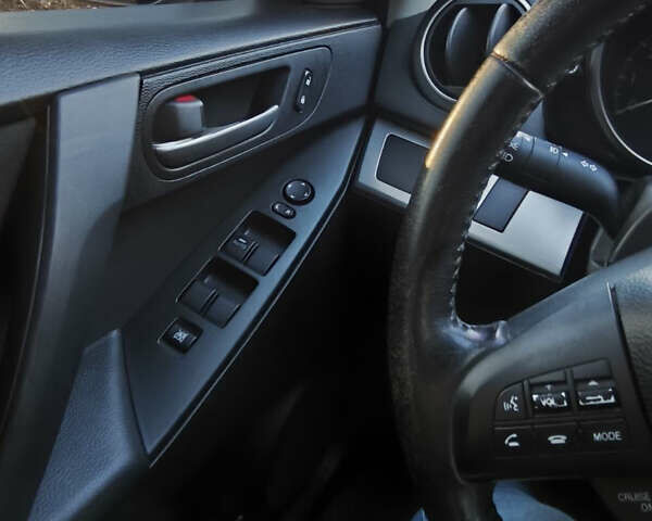 Мазда 3, об'ємом двигуна 2 л та пробігом 238 тис. км за 8950 $, фото 37 на Automoto.ua