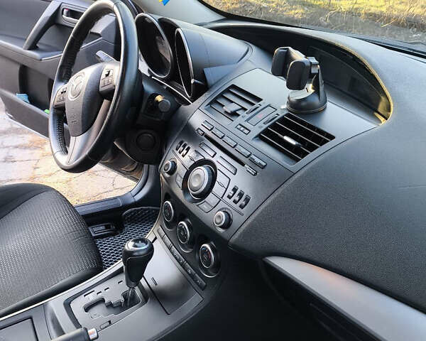 Мазда 3, об'ємом двигуна 2 л та пробігом 238 тис. км за 8950 $, фото 21 на Automoto.ua