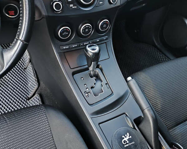 Мазда 3, об'ємом двигуна 2 л та пробігом 238 тис. км за 8950 $, фото 15 на Automoto.ua